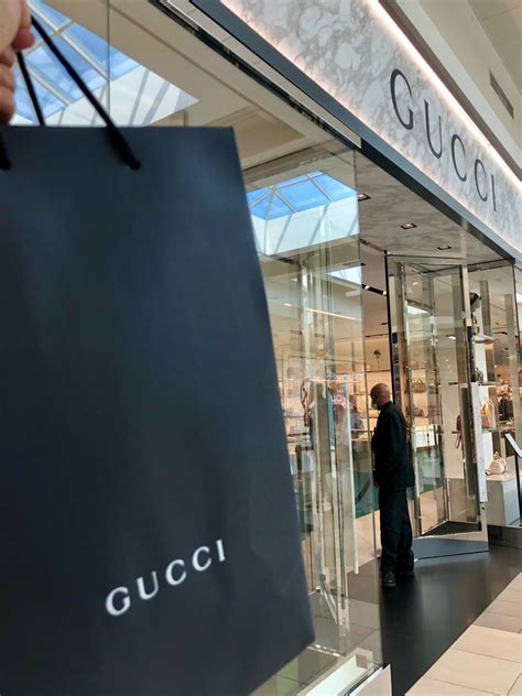 gucci outlet rosemont il|gucci fashion store rosemont il.